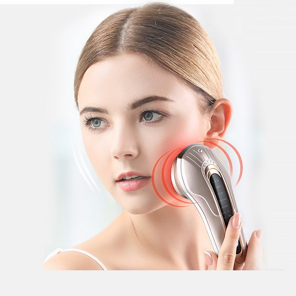 2019132 Luxury Face Lifting Microcurrent Massager Skin Care Tool