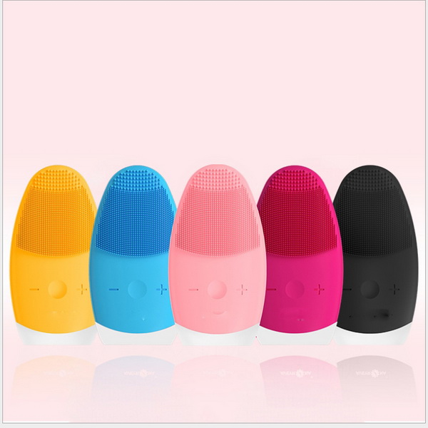 2019198 OEM available private label silicone facial cleansing br