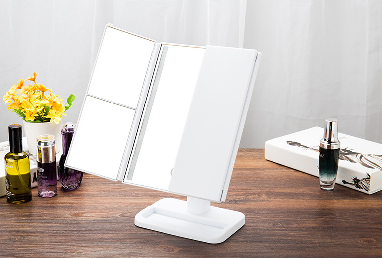 690012 Lighted Makeup Mirror Vanity Mirror with Lights, Touch Sc - Click Image to Close